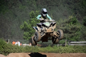 Yssingeaux : 176 pilotes et des poussières au motocross (photos)