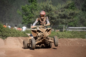 Yssingeaux : 176 pilotes et des poussières au motocross (photos)