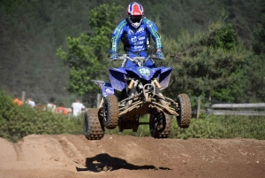 Yssingeaux : 176 pilotes et des poussières au motocross (photos)