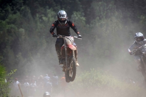 Yssingeaux : 176 pilotes et des poussières au motocross (photos)