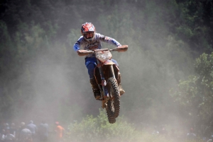 Yssingeaux : 176 pilotes et des poussières au motocross (photos)