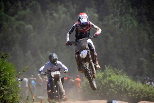 Yssingeaux : 176 pilotes et des poussières au motocross (photos)