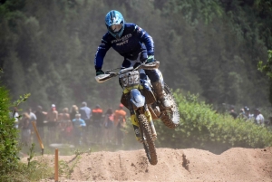 Yssingeaux : 176 pilotes et des poussières au motocross (photos)