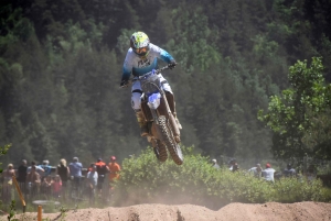 Yssingeaux : 176 pilotes et des poussières au motocross (photos)