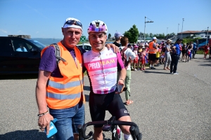 Tout roule pour le départ du Critérium du Dauphiné à Monistrol-sur-Loire (vidéo)