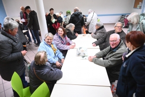 Monistrol-sur-Loire : 470 colis distribués pour les aînés de plus de 74 ans