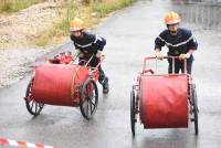 Monistrol-sur-Loire : le drapeau tricolore illustré par les lances des pompiers