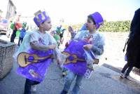 Monistrol-sur-Loire : un Carnaval déjanté et coloré dans les rues (vidéo)