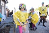 Monistrol-sur-Loire : un Carnaval déjanté et coloré dans les rues (vidéo)