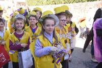 Monistrol-sur-Loire : un Carnaval déjanté et coloré dans les rues (vidéo)