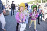 Monistrol-sur-Loire : un Carnaval déjanté et coloré dans les rues (vidéo)