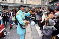 Yssingeaux : les rosalies du corso offrent davantage de proximité (vidéo)