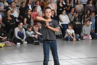 Les écoliers de Sainte-Sigolène et collégiens de Dunières s&#039;expriment en danse contemporaine