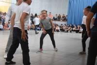 Les écoliers de Sainte-Sigolène et collégiens de Dunières s&#039;expriment en danse contemporaine