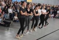 Les écoliers de Sainte-Sigolène et collégiens de Dunières s&#039;expriment en danse contemporaine