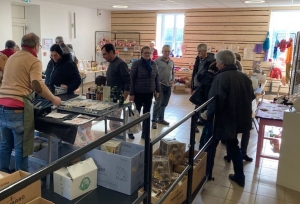 Saint-Julien-Molhesabate : rendez-vous au marché de Noël ce dimanche