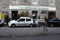 Dunières : la vaisselle et le mobilier d&#039;un ancien restaurant vendus aux enchères