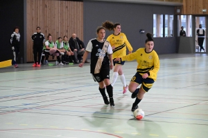 Futsal féminin : les photos de la finale complémentaire à Retournac