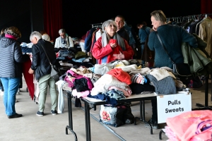 Yssingeaux : plus d&#039;une tonne de vêtements à vendre ce week-end à la Frip&#039;honnête