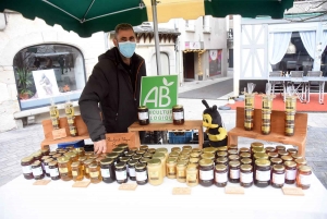 Yssingeaux : un joyeux marché de Noël en centre-ville