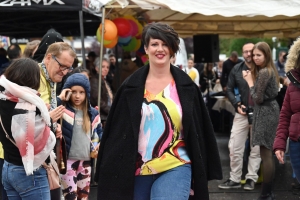 Monistrol-sur-Loire : des sourires malgré la pluie pour la Journée du commerce de proximité