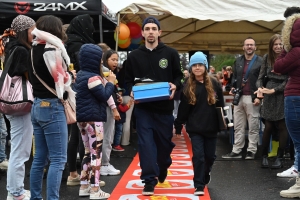 Monistrol-sur-Loire : des sourires malgré la pluie pour la Journée du commerce de proximité