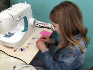 Sainte-Sigolène : les collégiens en action pour Le Père Noël du lundi