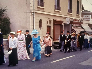 En juillet 1999, Monistrol-sur-Loire replongeait en 1900 pendant quatre jours