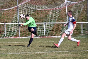 Foot, CHL : Velay FC évite le piège à Montfaucon-Montregard