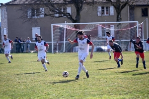 Foot, CHL : Velay FC évite le piège à Montfaucon-Montregard