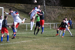 Foot, CHL : Velay FC évite le piège à Montfaucon-Montregard