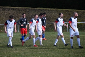 Foot, CHL : Velay FC évite le piège à Montfaucon-Montregard