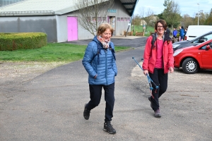 Lapte : 120 marcheurs et vététistes main dans la main