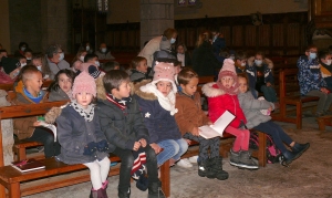 Les écoliers de Grazac préparent Noël