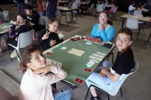 Yssingeaux : un tournoi de bridge pour 70 écoliers après une initiation