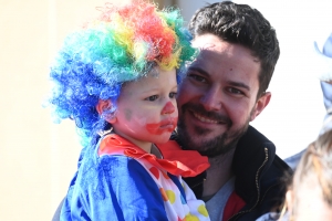 Le Carnaval des enfants met de la couleur à Bas-en-Basset