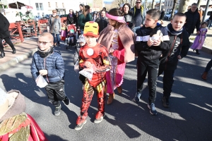 Le Carnaval des enfants met de la couleur à Bas-en-Basset