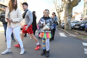 Le Carnaval des enfants met de la couleur à Bas-en-Basset