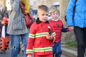 Le Carnaval des enfants met de la couleur à Bas-en-Basset