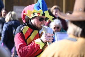 Le Carnaval des enfants met de la couleur à Bas-en-Basset