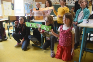 Saint-Julien-du-Pinet : les écoliers de Veyrines réalisent des livres tactiles