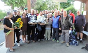 Marinette au centre a remis le trophée de son père au vainqueur Daniel Julliard.