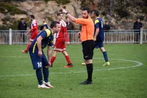 Foot, R2 : Sucs et Lignon souffle un peu, Retournac souffre encore