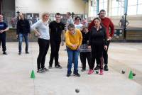 Dunières : une initiation aux boules lyonnaises en sport adapté