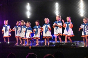 Yssingeaux : une malle aux souvenirs bien garnie à l&#039;association de danse