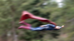 Lapte/Tence : pendant le confinement, Jean-Marc Vidal libère son talent de photographe avec Superman