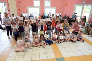 Yssingeaux : vainqueurs d&#039;un concours national, les maternelles de Saint-Gabriel ont gagné leur livre