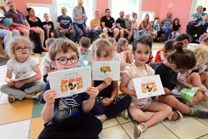 Yssingeaux : vainqueurs d&#039;un concours national, les maternelles de Saint-Gabriel ont gagné leur livre