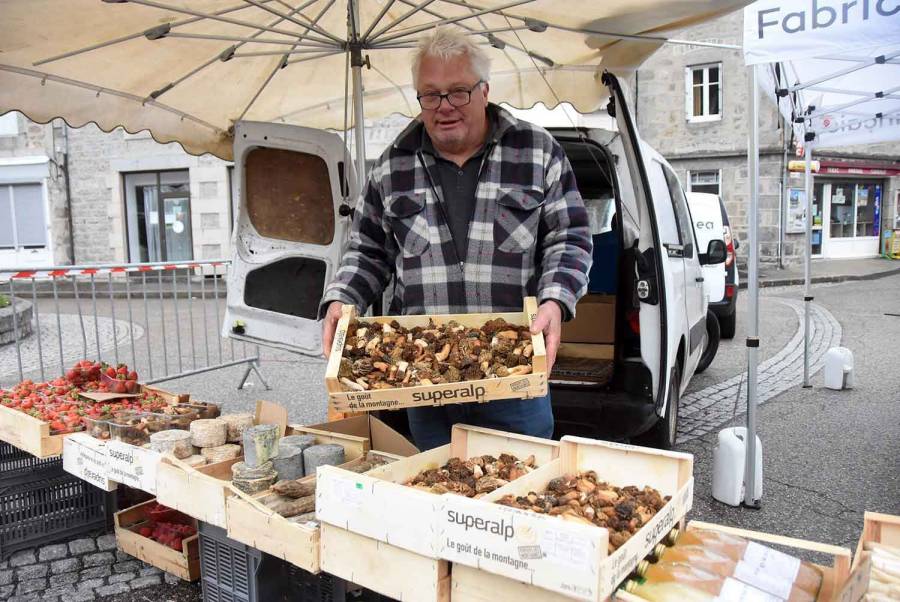 Riotord : quelques morilles et des forains pour le 8 mai ...