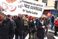 Le Puy-en-Velay : une manif sous le signe du muguet